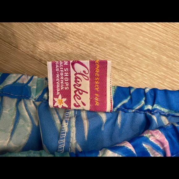 Vintage Hawaiian pool cover up - Picture 4 of 4